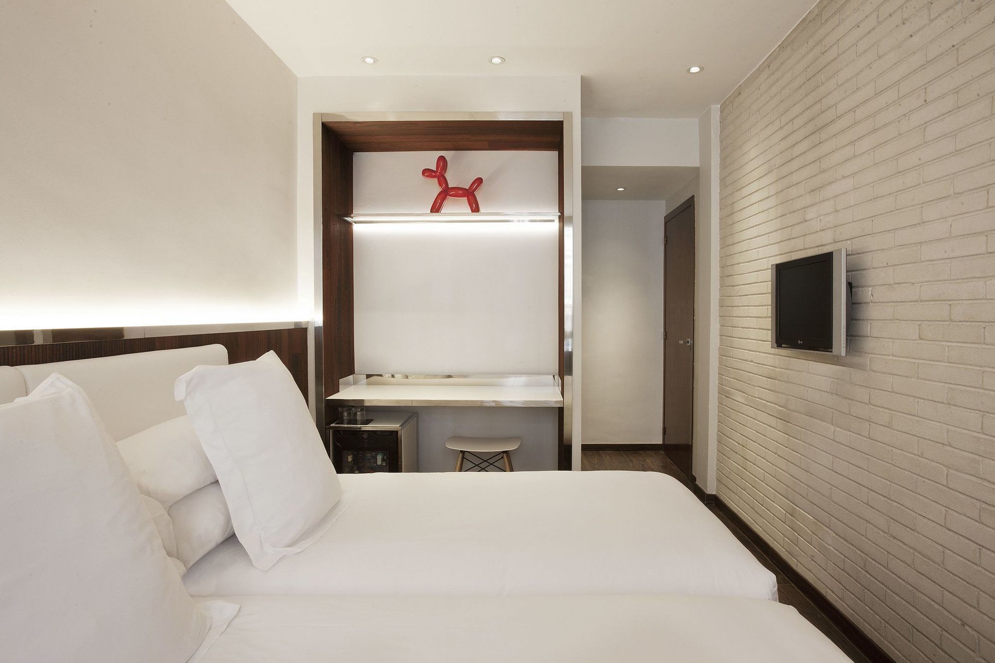 Hotel Balmes, A Member Of Preferred Hotels & Resorts Барселона Екстериор снимка